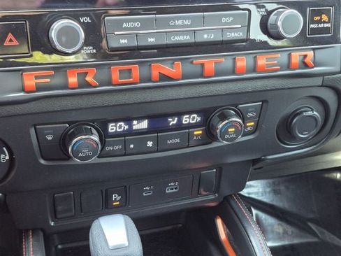 Certified 2025 Nissan Frontier PRO-4X AWD/4WD image 15