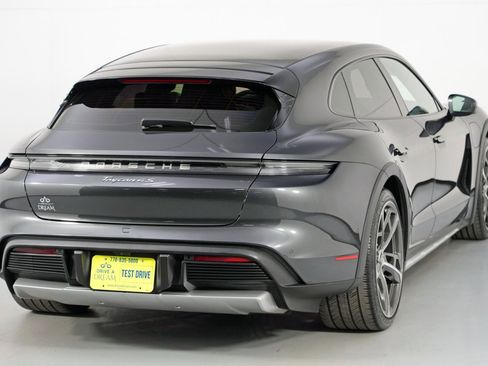Used 2023 Porsche Taycan 4S w/ Technology Package image 53
