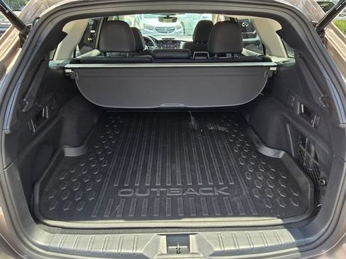 Certified 2024 Subaru Outback Limited AWD/4WD image 12