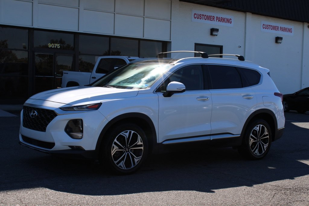 Used 2020 Hyundai Santa Fe SEL FWD image 3