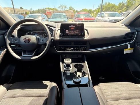 New 2026 Nissan Rogue SV w/ Rock Creek Premium Package AWD/4WD image 20