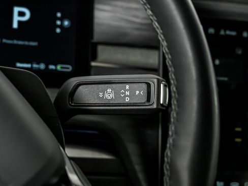 Used 2022 Rivian R1T Launch Edition image 26