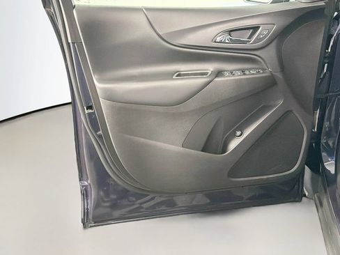 Used 2018 Chevrolet Equinox LT w/ Sun & Infotainment Package AWD/4WD image 17