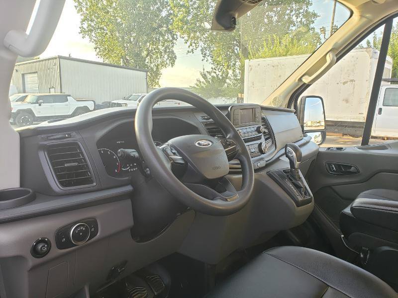 Used 2022 Ford Transit 350 DRW RWD image 14
