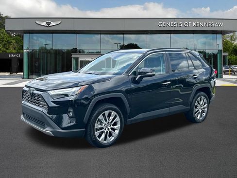 Used 2022 Toyota RAV4 Limited FWD image 3