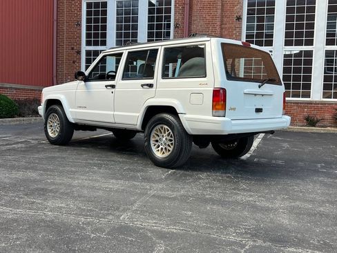 Used 1998 Jeep Cherokee Classic AWD/4WD image 10