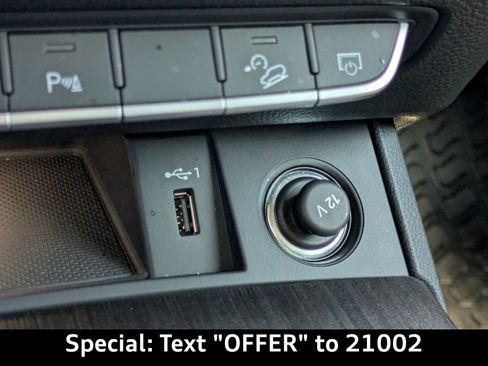 Certified 2024 Audi Q5 2.0T Premium image 27