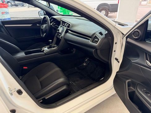 Used 2019 Honda Civic Sport image 28