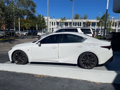 Used 2022 Lexus IS 350 F Sport image 4