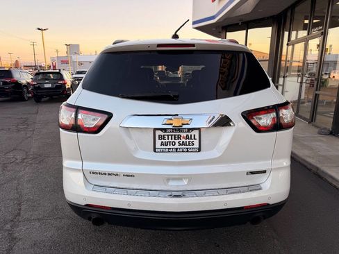 Used 2017 Chevrolet Traverse Premier image 4