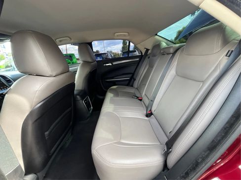 Used 2019 Chrysler 300 Touring w/ Sport Appearance Package RWD image 12