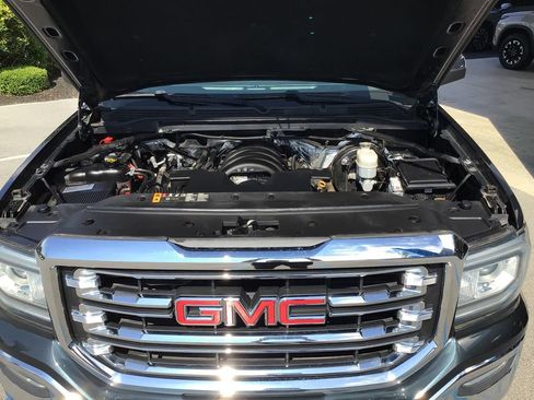 Used 2018 GMC Sierra 1500 SLT w/ SLT Premium Package AWD/4WD image 35
