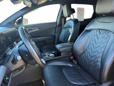 Certified 2023 Kia Sportage X-Line image 9