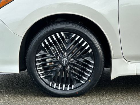 Certified 2023 Nissan Leaf SV Plus image 33