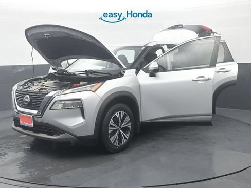 Used 2022 Nissan Rogue SV FWD image 36