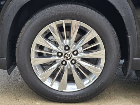 Certified 2026 Toyota Grand Highlander AWD image 11