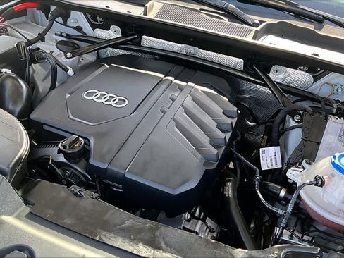 Used 2021 Audi Q5 2.0T Premium Plus AWD/4WD image 31