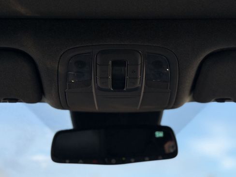 Used 2019 Hyundai Santa Fe AWD image 23