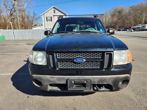 Used 2003 Ford Explorer Sport Trac XLS image 2