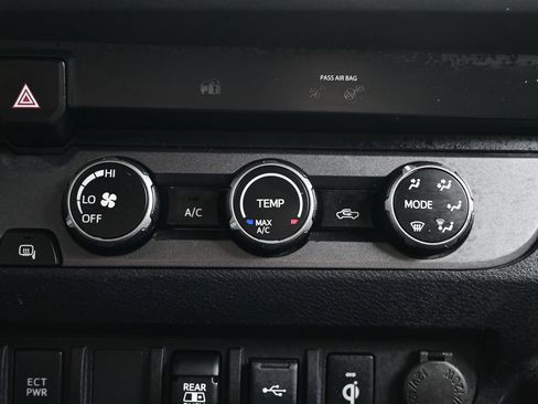 Used 2020 Toyota Tacoma TRD Sport RWD image 20
