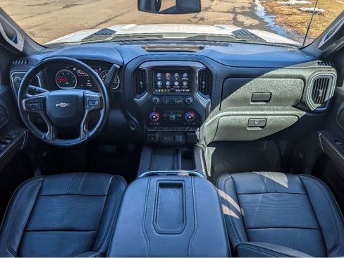 Used 2022 Chevrolet Silverado 2500 High Country AWD/4WD image 26