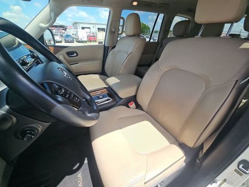 Used 2024 Nissan Armada SL image 16