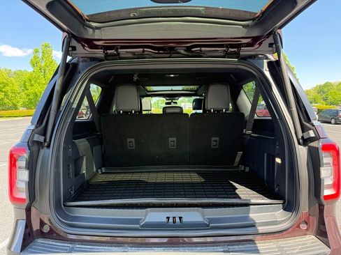 Used 2023 Ford Expedition Max Limited AWD/4WD image 22