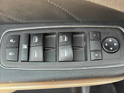 Used 2018 Dodge Charger GT AWD/4WD image 17