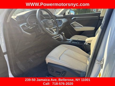 Used 2021 Audi Q3 2.0T Premium w/ Convenience Package AWD/4WD image 23