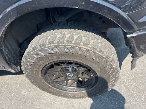 Used 2019 Ford F150 Platinum w/ Technology Package AWD/4WD image 8