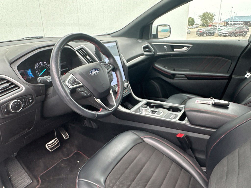 Certified 2024 Ford Edge ST-Line AWD/4WD image 15