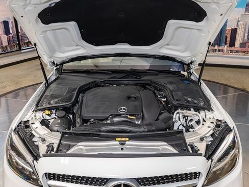 Used 2021 Mercedes-Benz C 300 4MATIC Sedan image 5