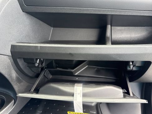 New 2026 RAM ProMaster 2500 w/ Convenience Group FWD image 37