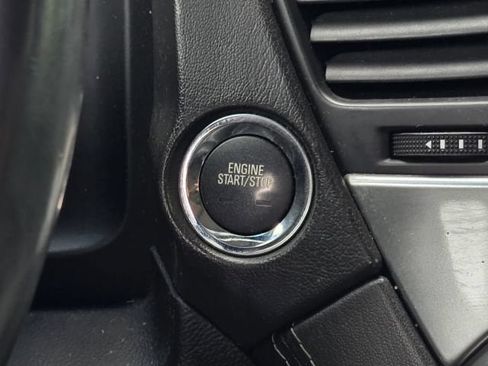 Used 2016 Chevrolet Tahoe LTZ AWD/4WD image 19