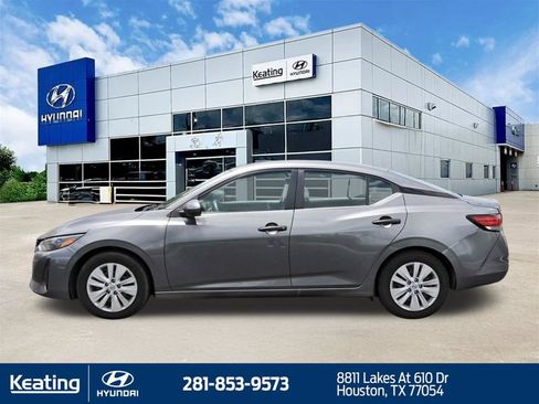 Used 2025 Nissan Sentra S FWD image 8