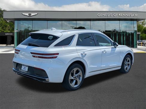 Used 2026 Genesis GV70 2.5T Select image 7