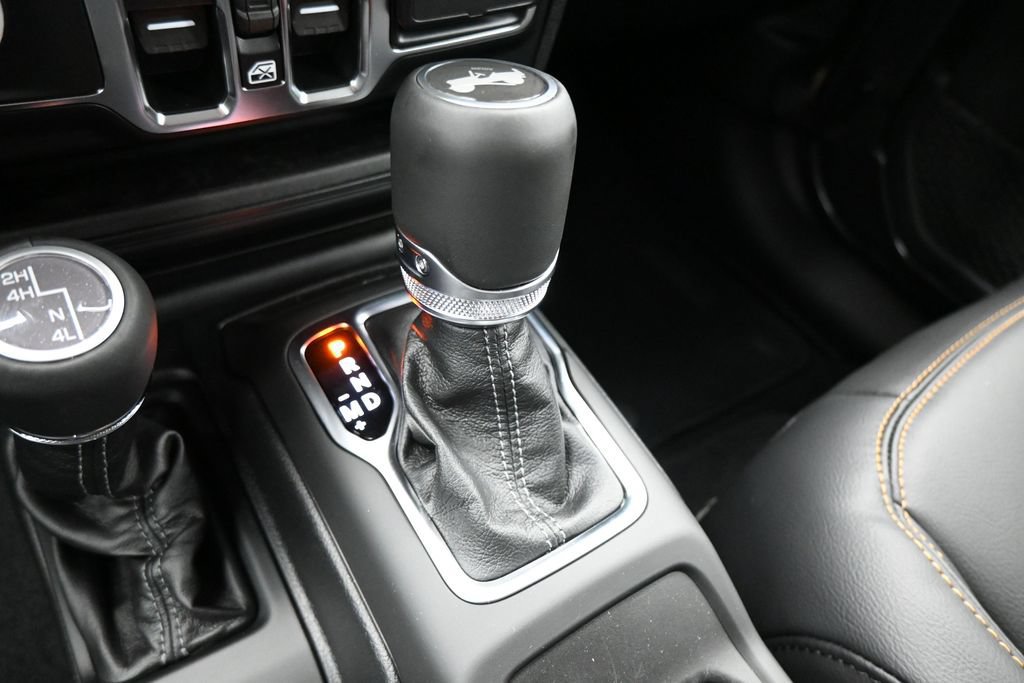 New 2027 Jeep Wrangler Unlimited Sahara AWD/4WD image 22