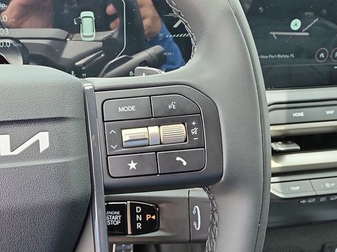 New 2027 Kia Telluride SX FWD image 32