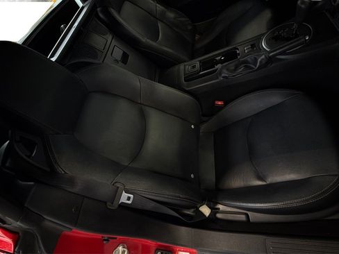 Used 2012 MAZDA MX-5 Miata Grand Touring w/ Premium Pkg image 11