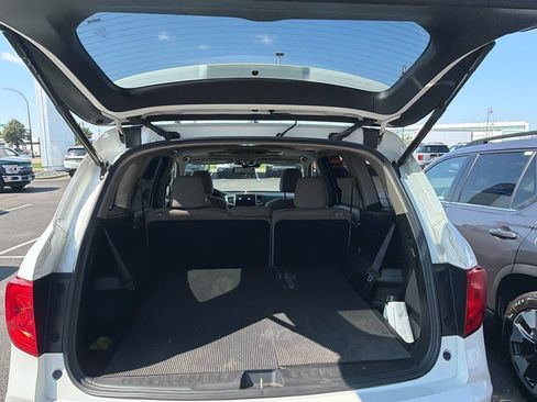 Used 2016 Honda Pilot Touring image 7