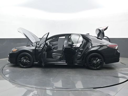 Used 2023 Toyota Camry XSE image 34