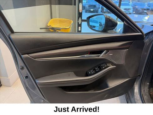 Used 2023 MAZDA MAZDA3 s image 5