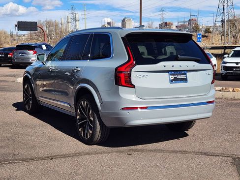 New 2026 Volvo XC90 T8 Ultra w/ Protection Package Premier image 26