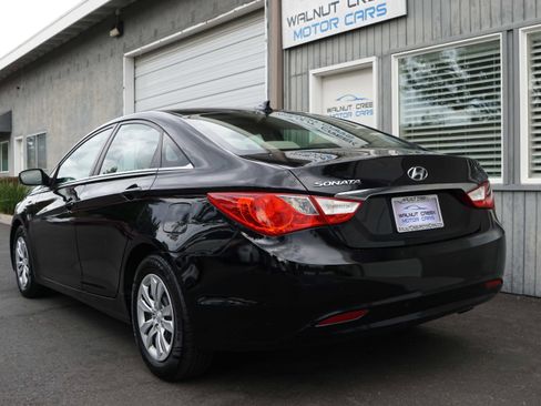 Used 2012 Hyundai Sonata GLS image 16