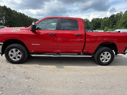 Used 2026 RAM 2500 Big Horn AWD/4WD image 11