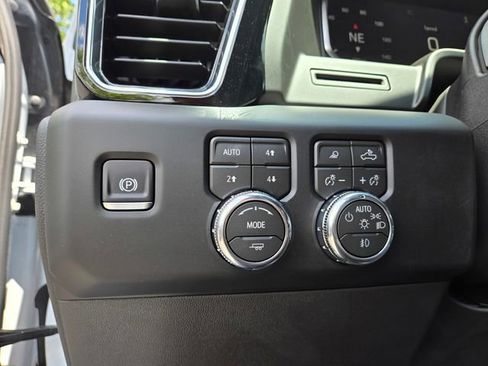 New 2026 GMC Sierra 1500 Denali AWD/4WD image 11