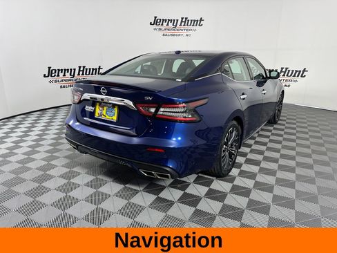 Used 2023 Nissan Maxima SV w/ Floor Mat Group image 6