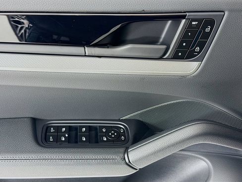 New 2026 Porsche Cayenne AWD/4WD image 11