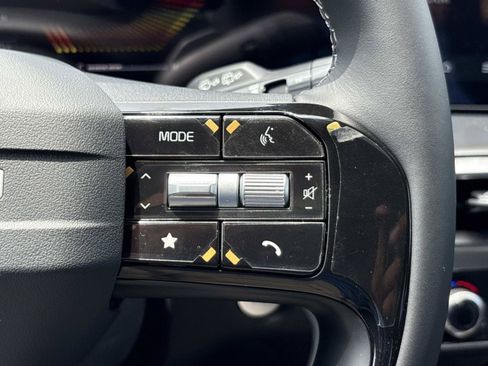 New 2026 Kia Sorento S FWD image 22