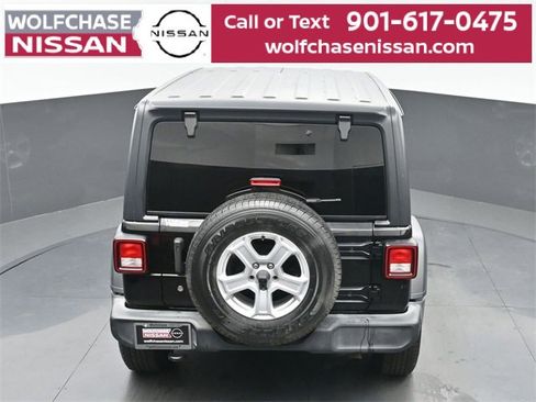 Used 2019 Jeep Wrangler Unlimited Sport S image 32